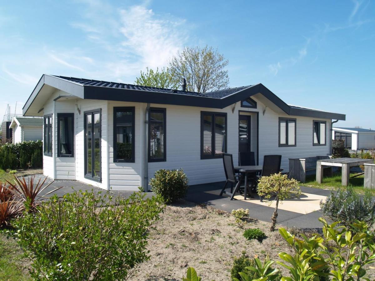 Europarcs De Biesbosch Hotel Willemsdorp Bilik gambar