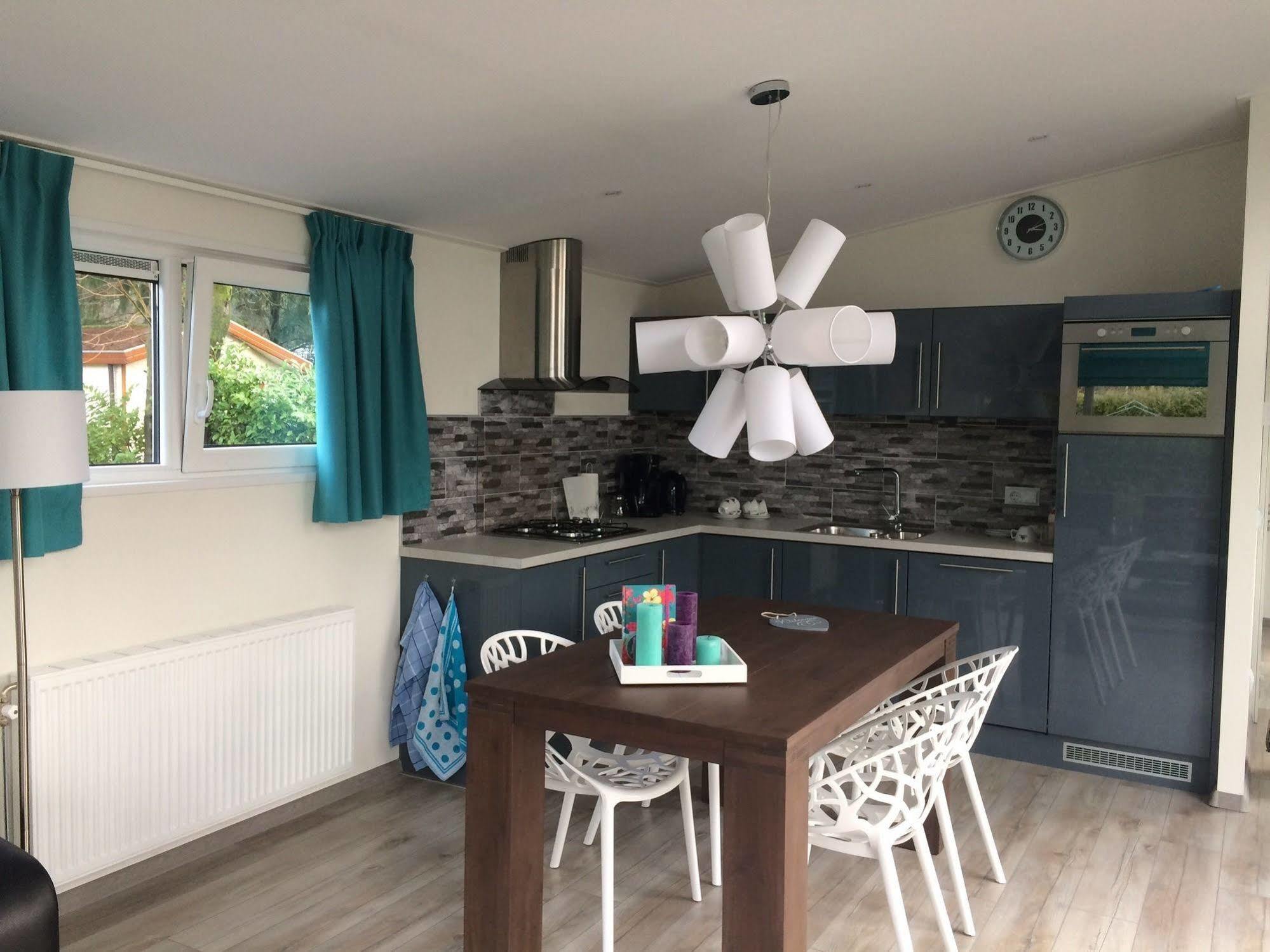 Europarcs De Biesbosch Hotel Willemsdorp Luaran gambar